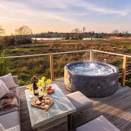 Waterside Ferienhaus Belturbet