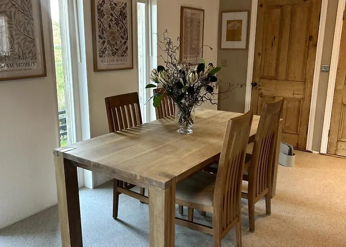 Semesterbostad Waterside Sanctuary *